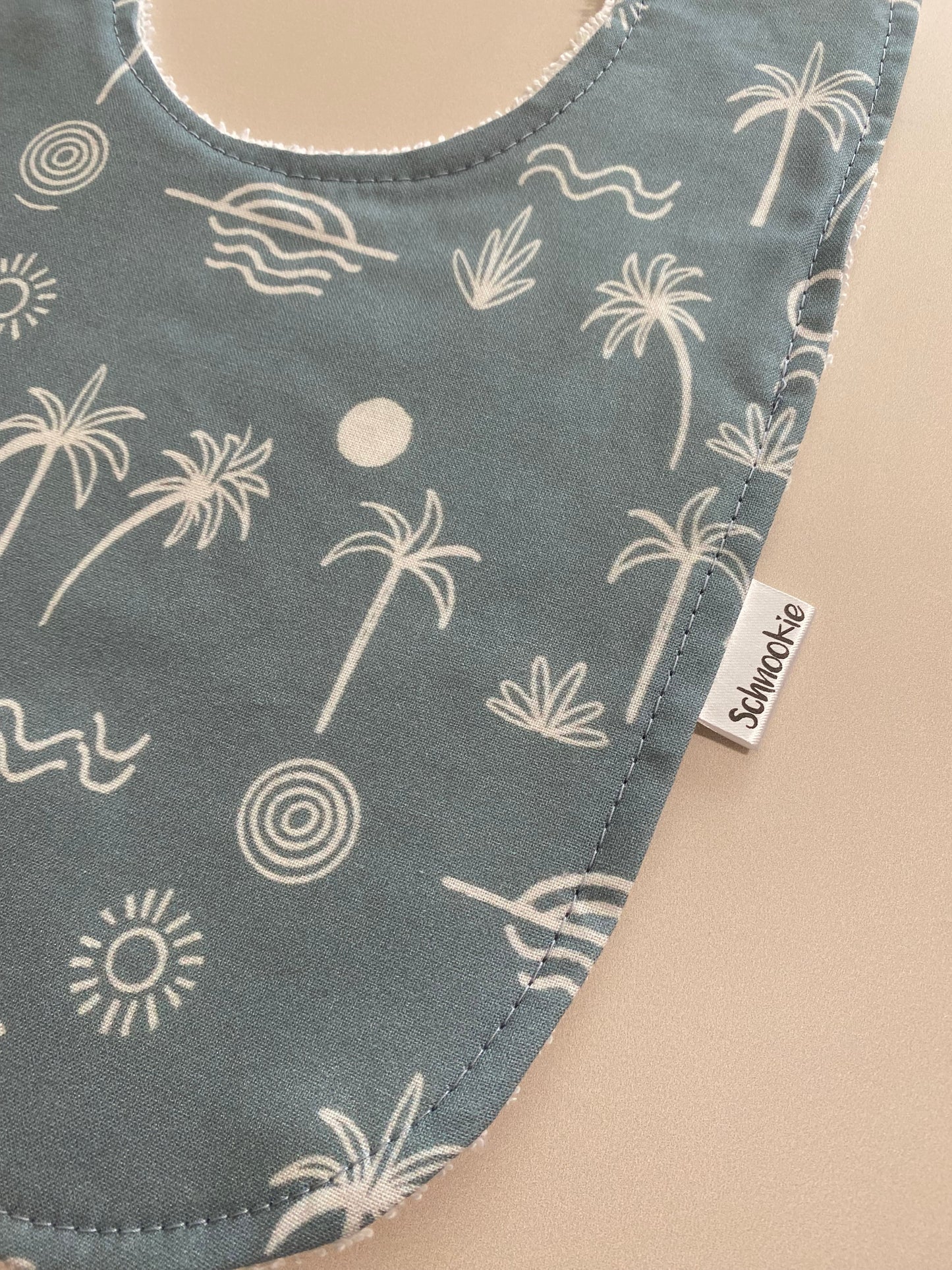Beach Vibes Super absorbent Bib