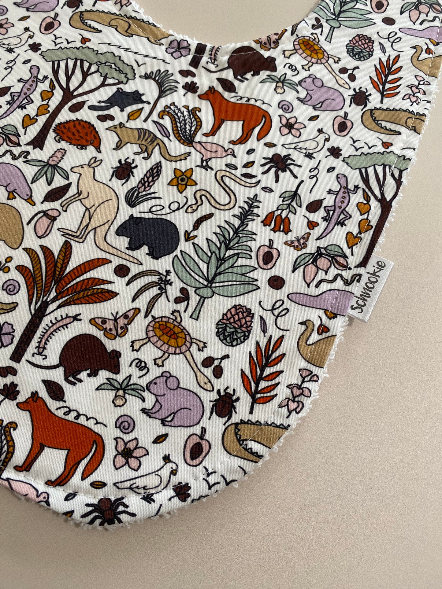 Aussie animals Super absorbent Bib