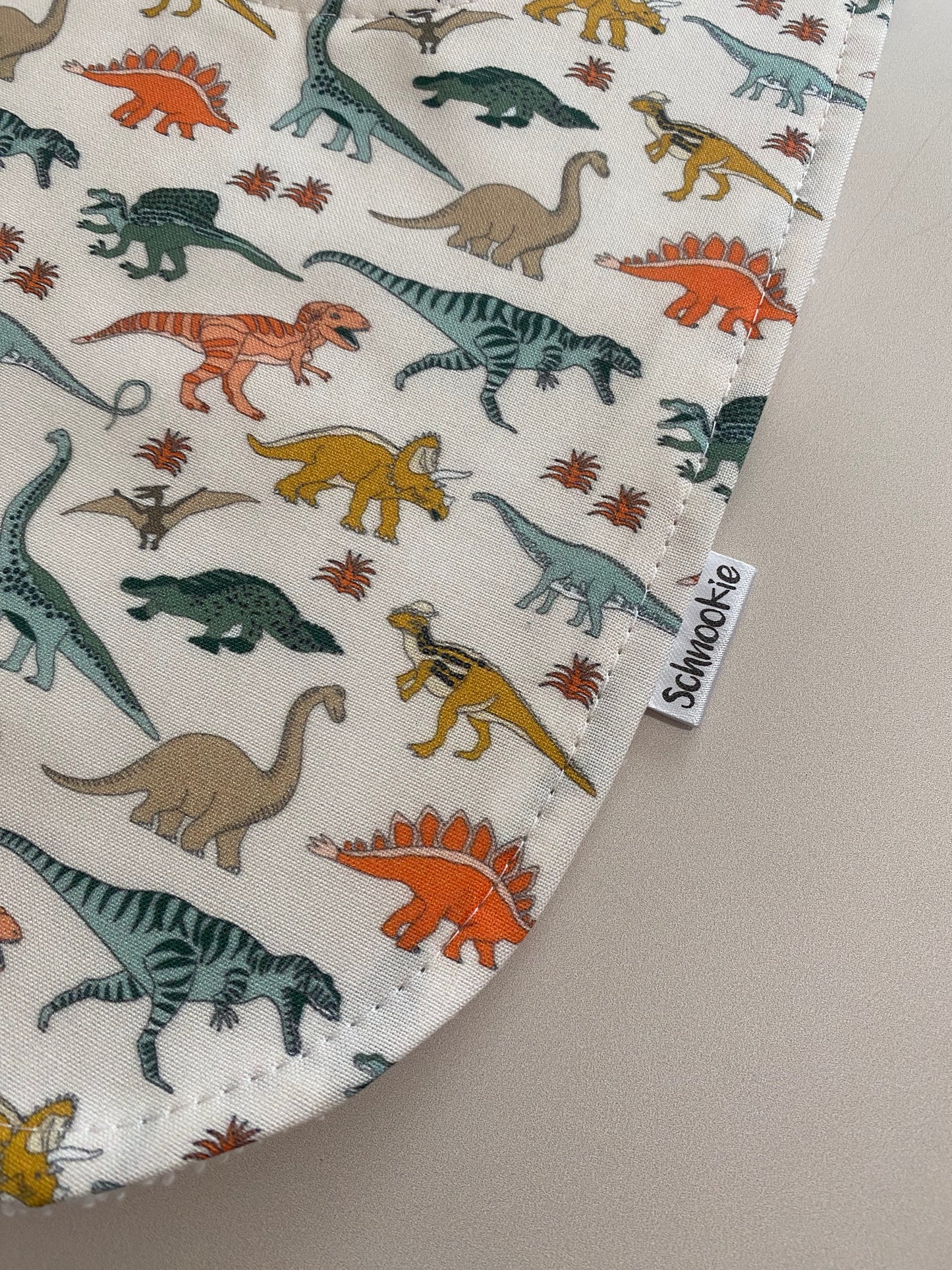 Mini Dino Super absorbent Bib