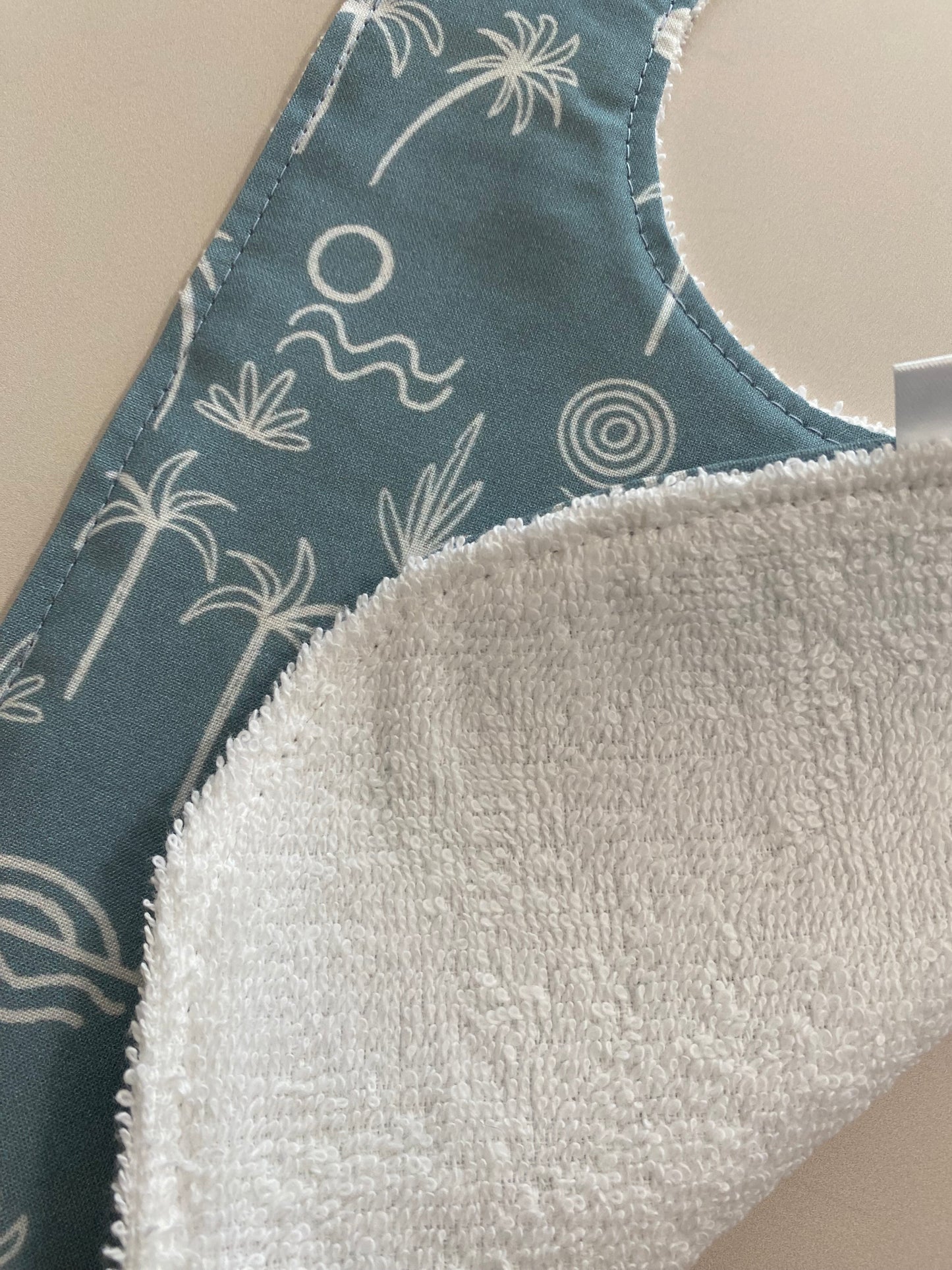 Beach Vibes Super absorbent Bib