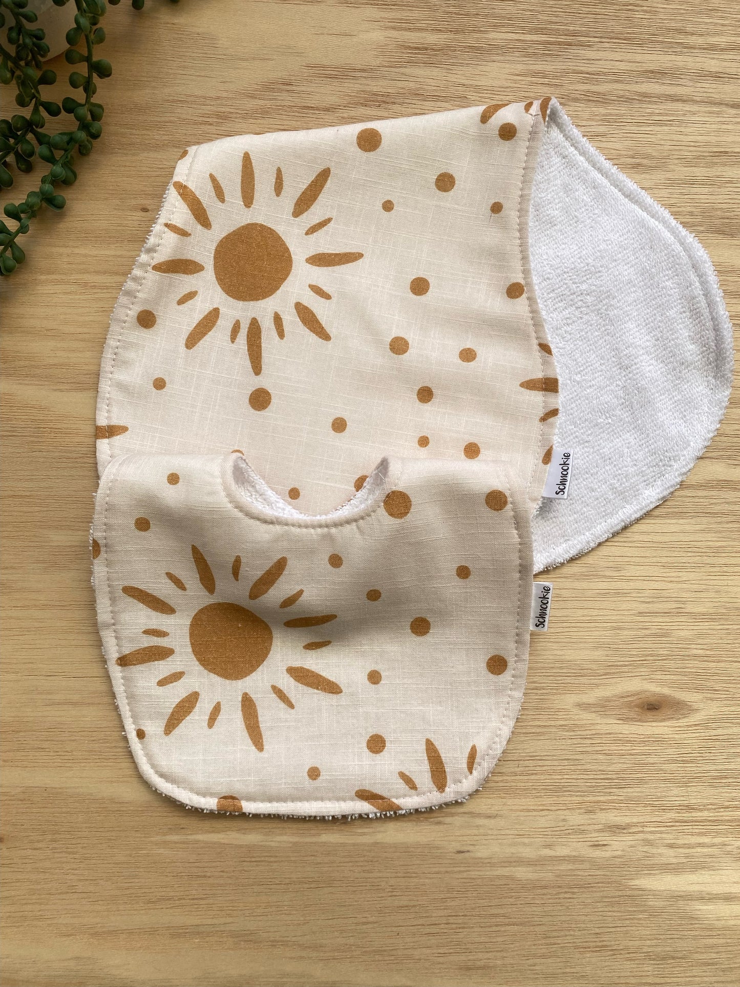 Bib and Burp Cloth Set