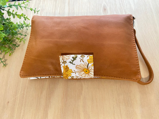 Leather Nappy Wallet - Tan Daisy